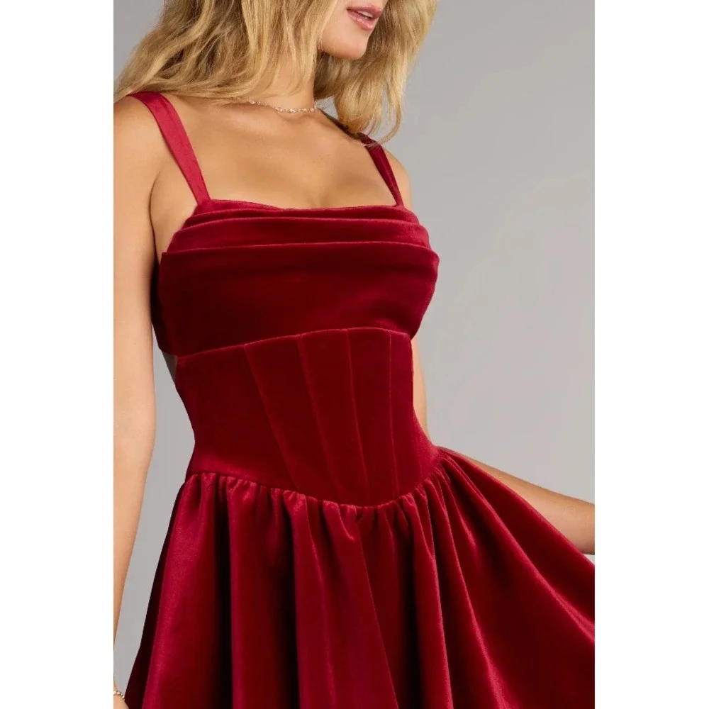 Windsor Red Kyla Velvet Cutout Corset Skater Mini Dress Wedding Formal Date M - Picture 3 of 12